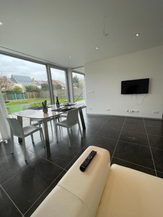 Nieuwbouw Appartement Op 450 Meter Van Het Strand. Bredene Eksteriør billede