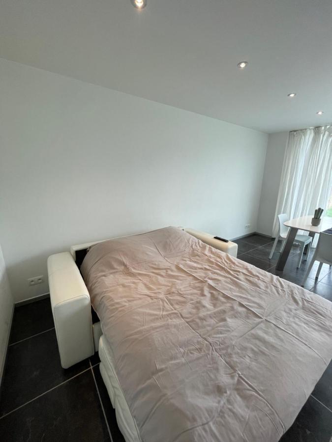 Nieuwbouw Appartement Op 450 Meter Van Het Strand. Bredene Eksteriør billede